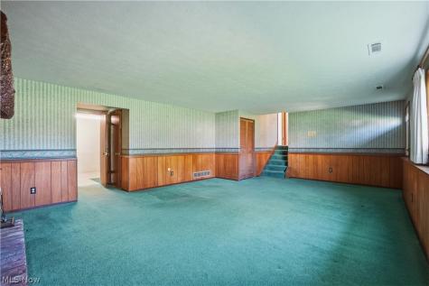 26670 Fairfax Lane North Olmsted OH 44070