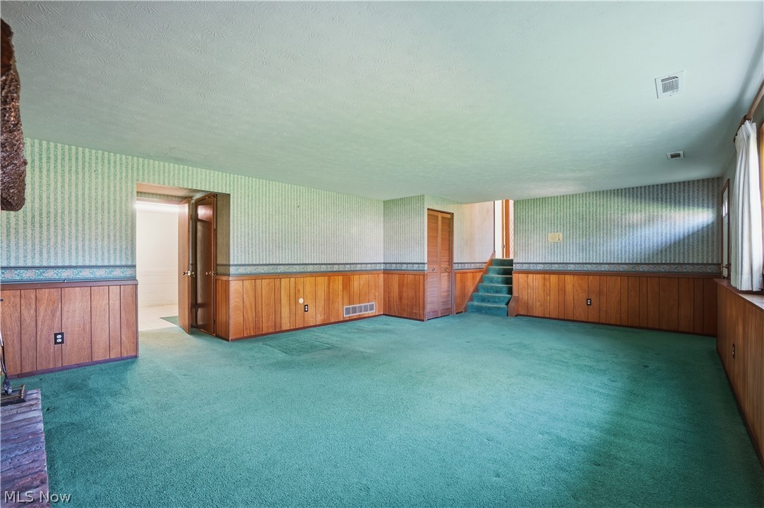 26670 Fairfax Lane North Olmsted OH 44070
