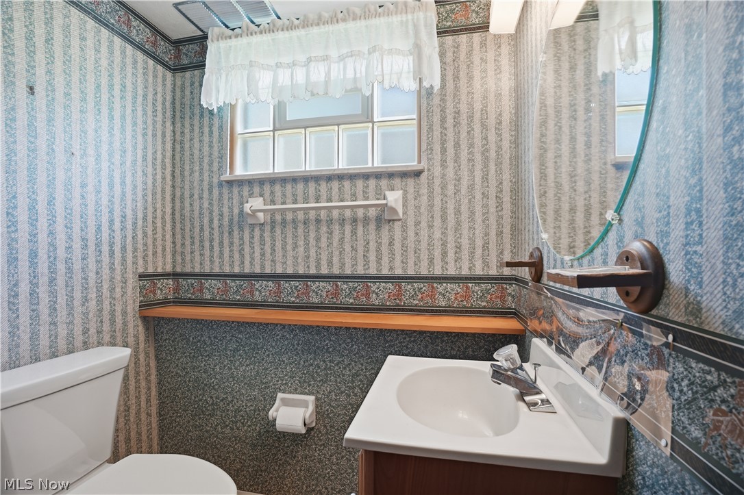 26670 Fairfax Lane North Olmsted OH 44070