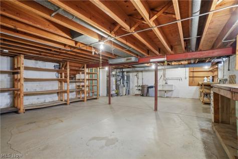26670 Fairfax Lane North Olmsted OH 44070