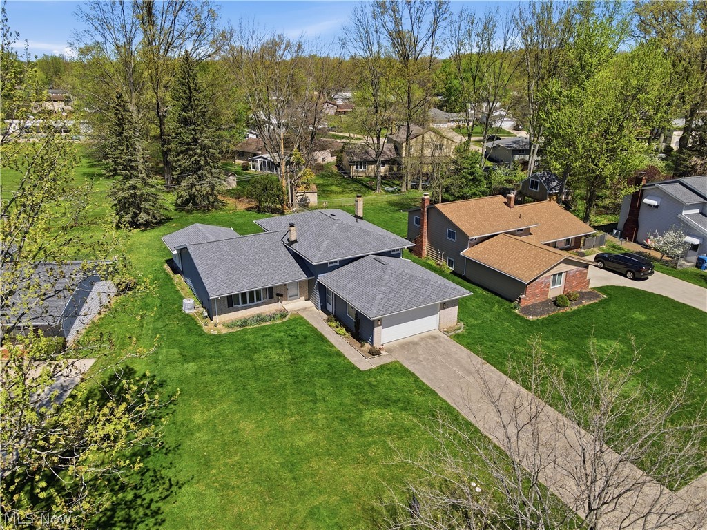 26670 Fairfax Lane North Olmsted OH 44070