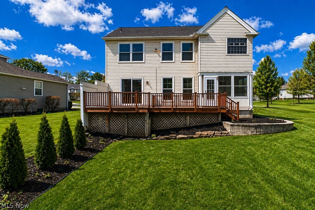 104 Woodbridge Crossing Chardon OH 44024