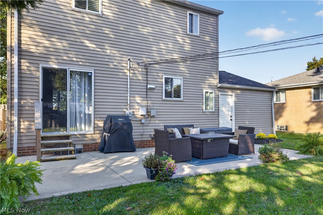 239 E 305th Street Willowick OH 44095