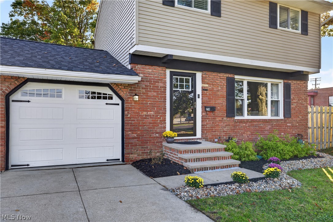 239 E 305th Street Willowick OH 44095