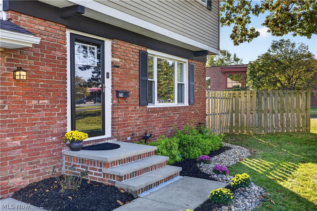 239 E 305th Street Willowick OH 44095