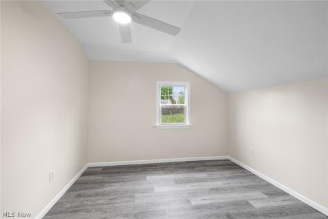 3229 W 52nd Street Cleveland OH 44102
