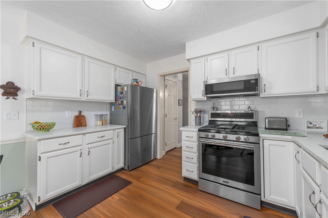 33785 Lake Road Avon Lake OH 44012