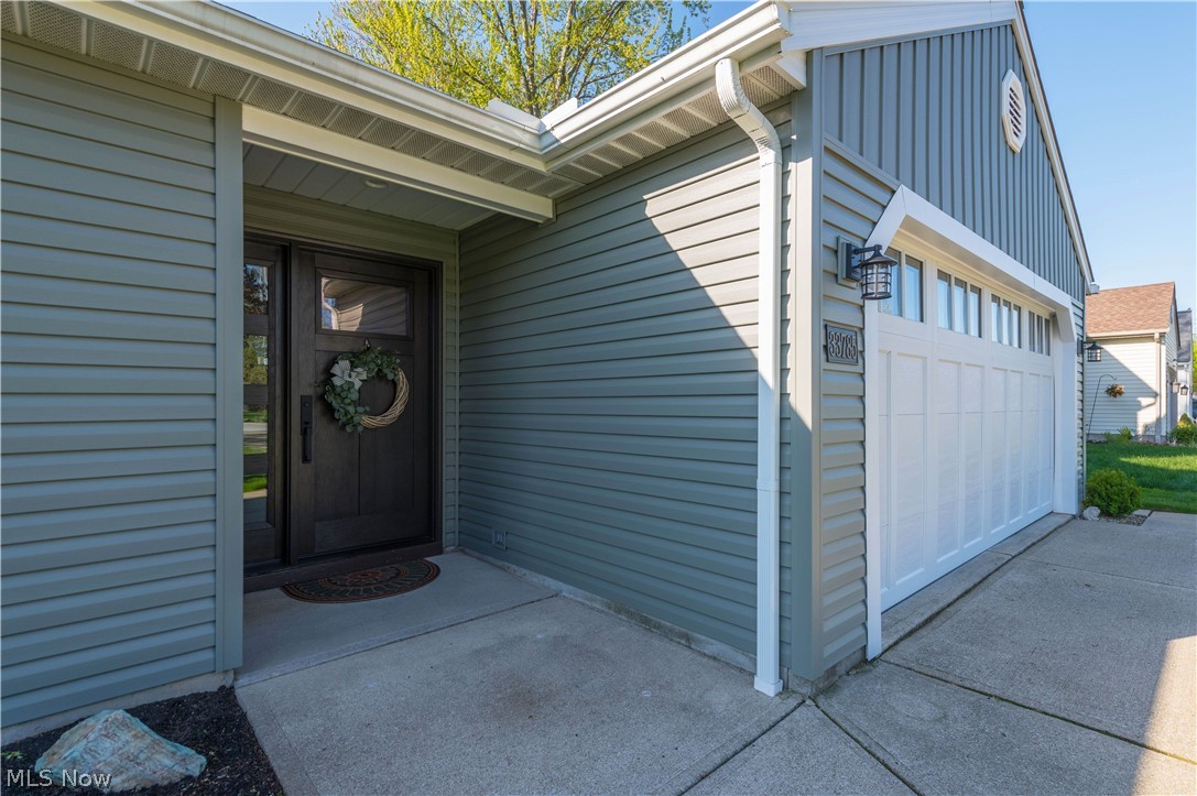 33785 Lake Road Avon Lake OH 44012