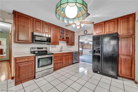 7768 Pamela Drive North Royalton OH 44133