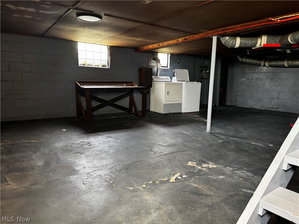 290 Liberty Street Shreve OH 44676