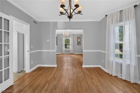 19289 Westwood Drive Strongsville OH 44149