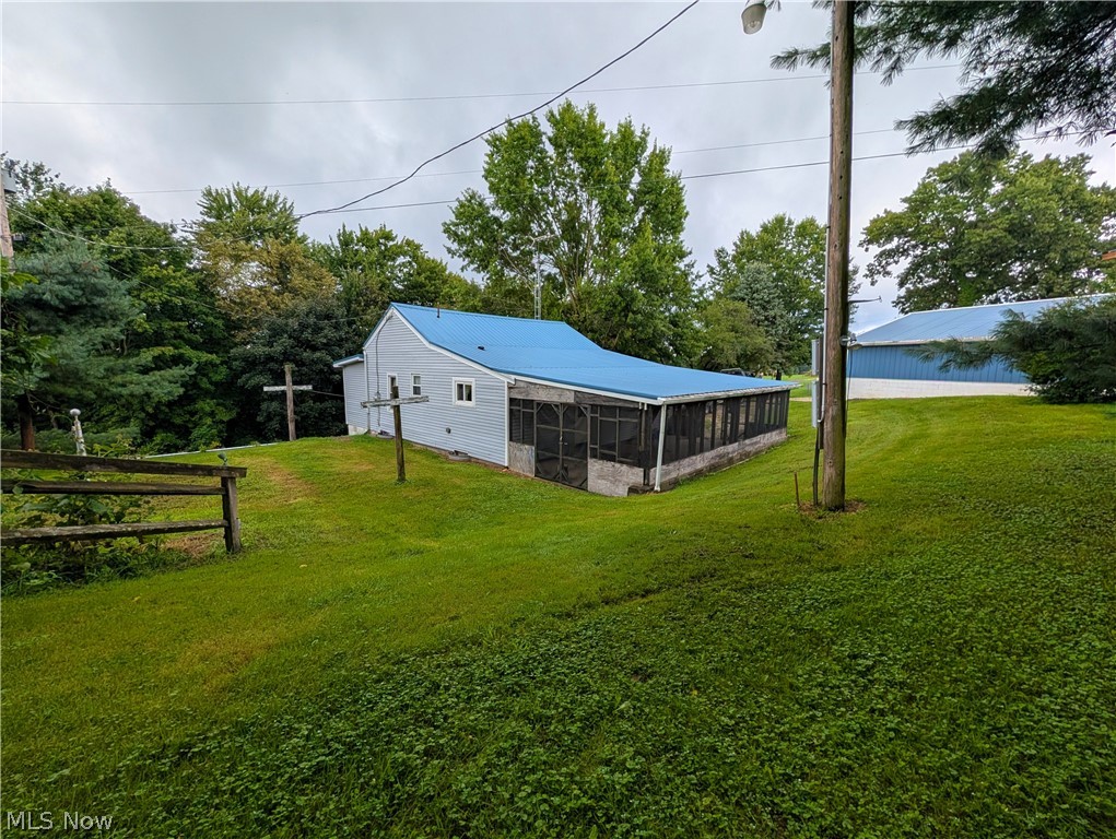 3086 Apollo Road SE Carrollton OH 44615