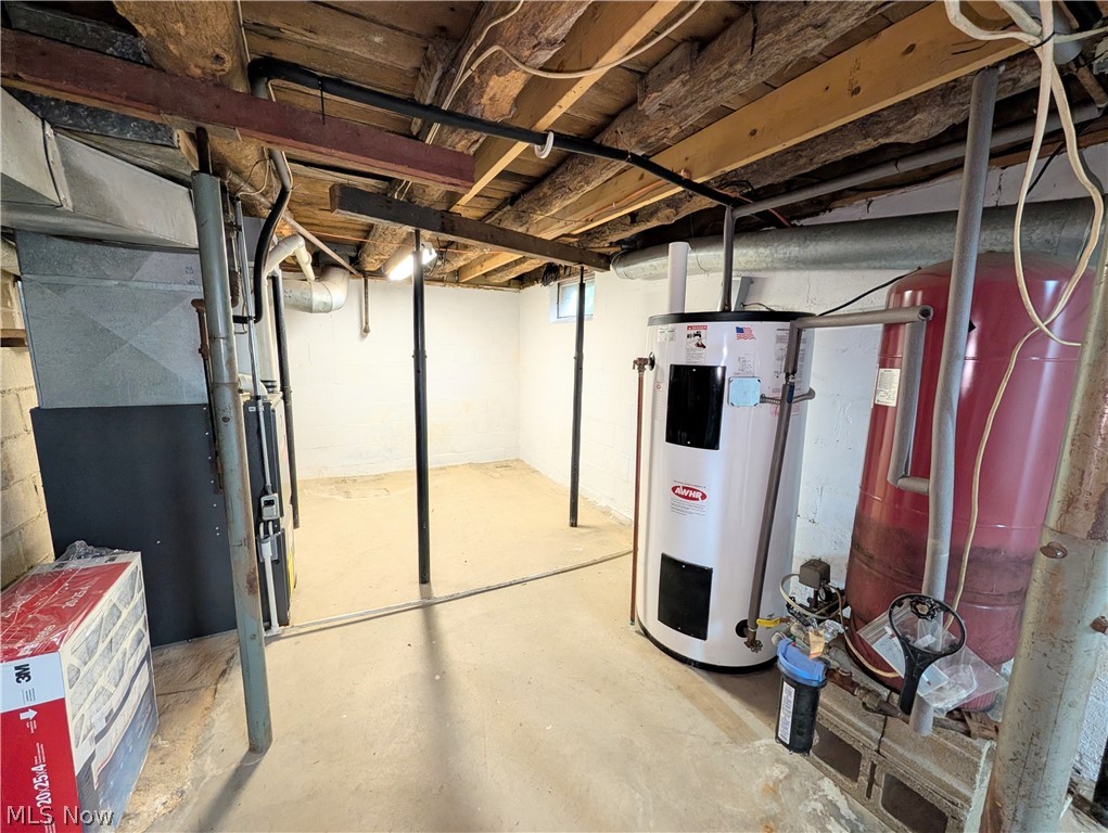3086 Apollo Road SE Carrollton OH 44615