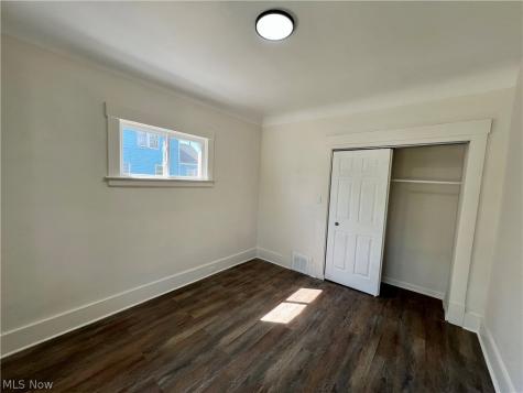 15264 Broadway Avenue Maple Heights OH 44137