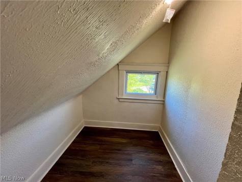 15264 Broadway Avenue Maple Heights OH 44137