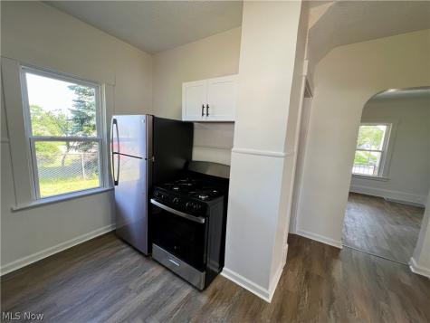 15264 Broadway Avenue Maple Heights OH 44137