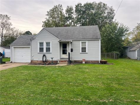 309 Fairlawn Avenue SW Massillon OH 44646