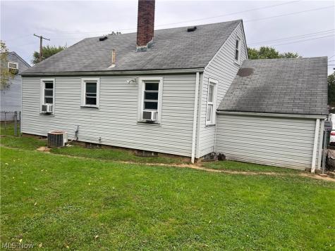 309 Fairlawn Avenue SW Massillon OH 44646