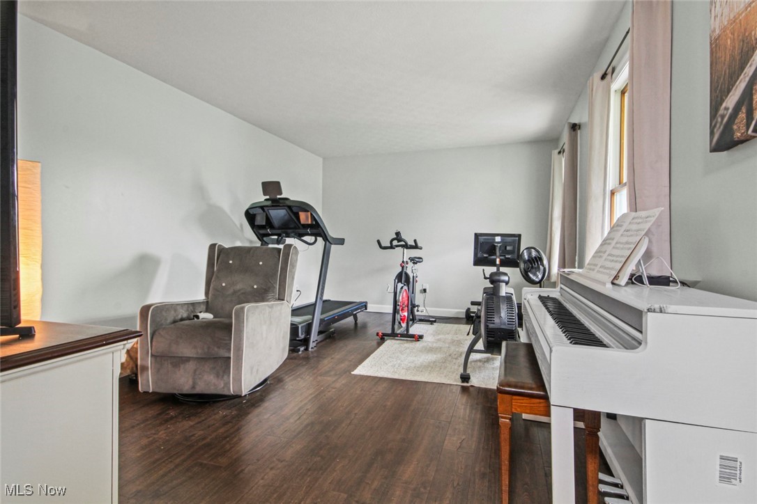 9974 New Buffalo Road Canfield OH 44406