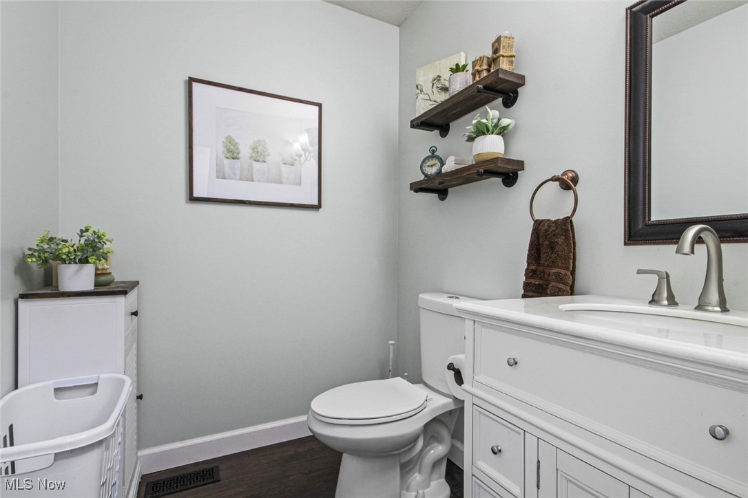 9974 New Buffalo Road Canfield OH 44406