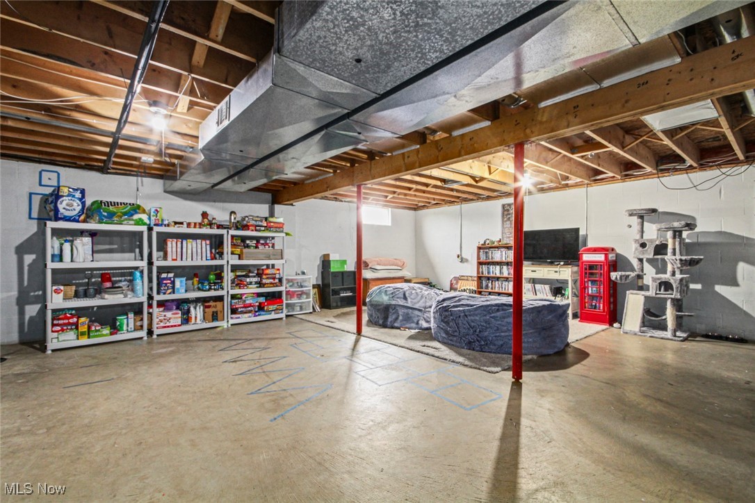 9974 New Buffalo Road Canfield OH 44406