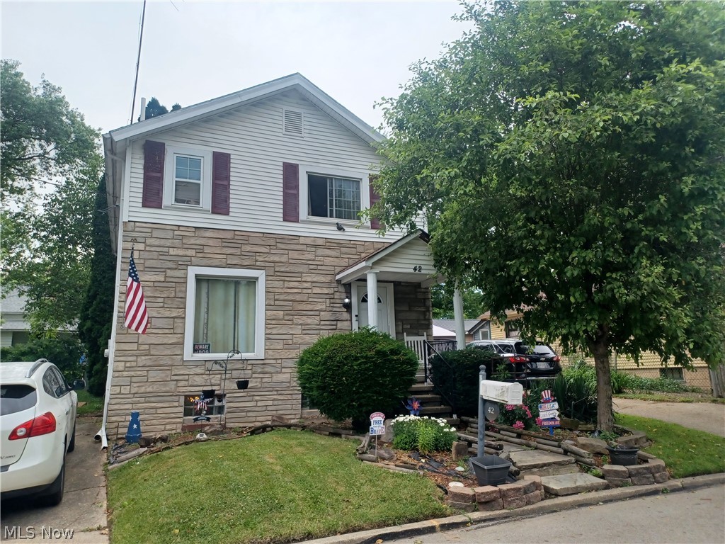 42 N Clover Avenue Niles OH 44446