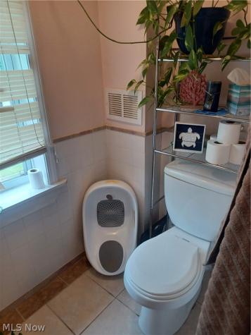 42 N Clover Avenue Niles OH 44446