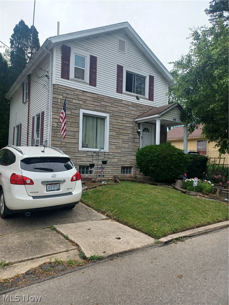 42 N Clover Avenue Niles OH 44446