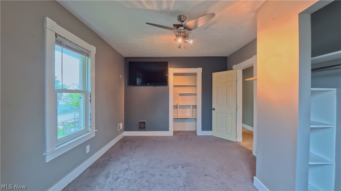 326 E Wilson Avenue Girard OH 44420