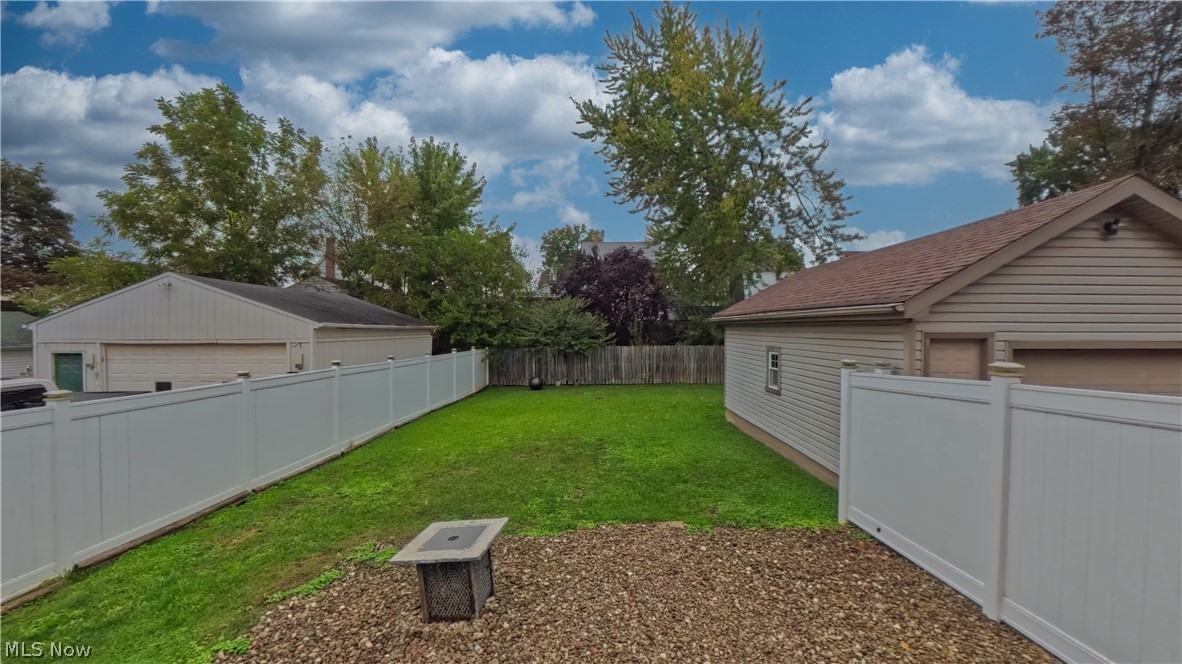 326 E Wilson Avenue Girard OH 44420