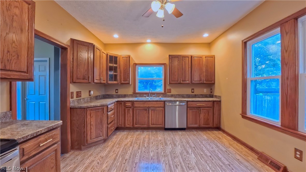 326 E Wilson Avenue Girard OH 44420