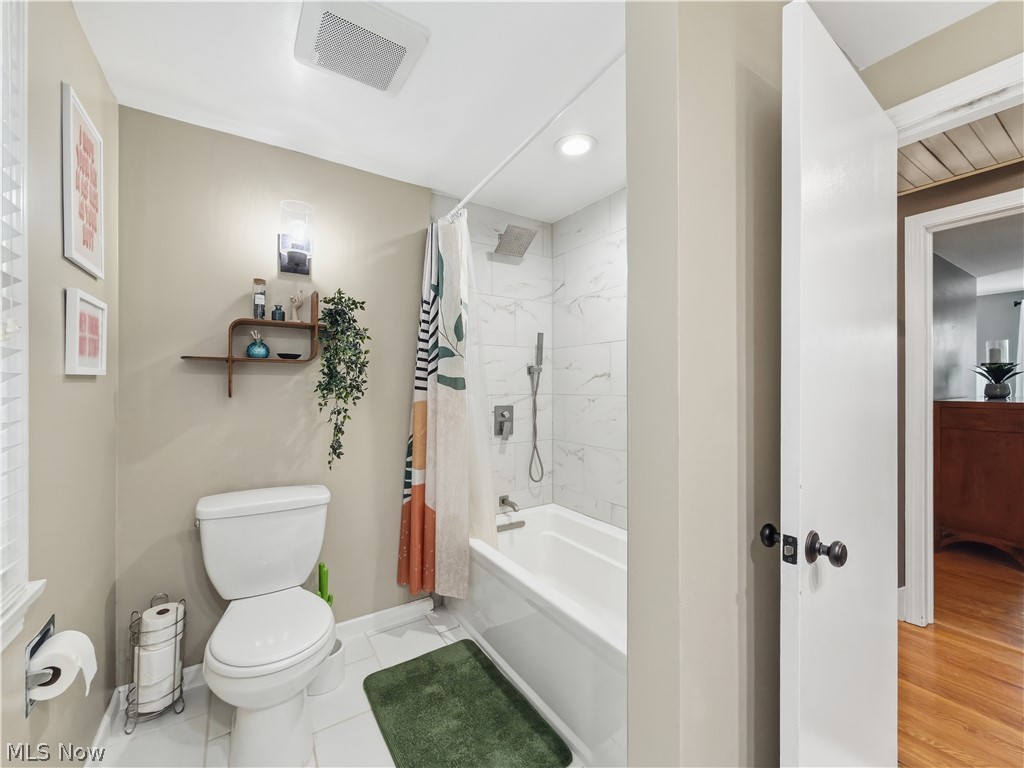 153 Callahan Road Canfield OH 44406