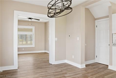 2016 Pointview Avenue Youngstown OH 44502
