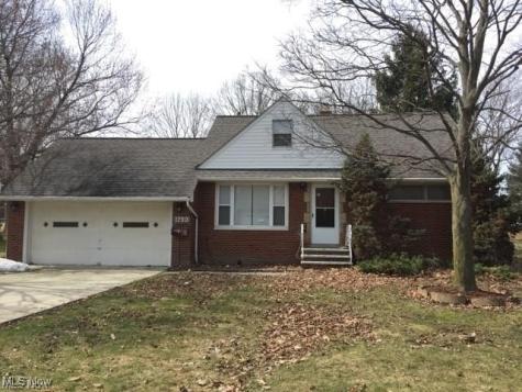 1790 Skyline Drive Richmond Heights OH 44143