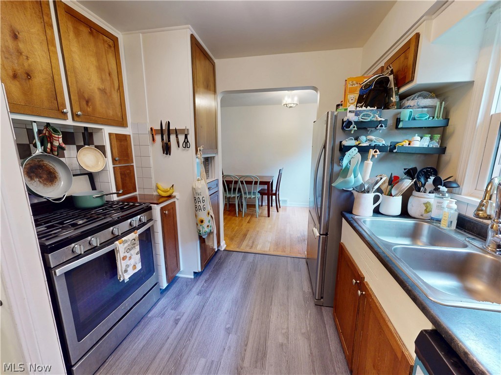 5972 Crossview Road Seven Hills OH 44131