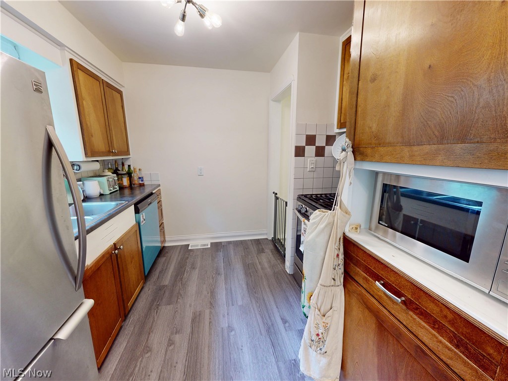 5972 Crossview Road Seven Hills OH 44131
