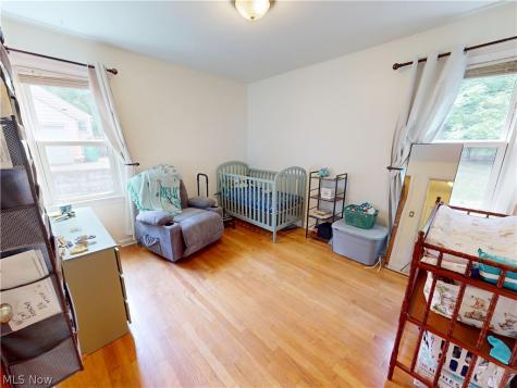 5972 Crossview Road Seven Hills OH 44131
