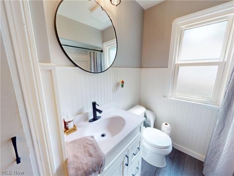 5972 Crossview Road Seven Hills OH 44131