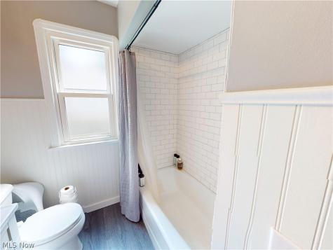 5972 Crossview Road Seven Hills OH 44131