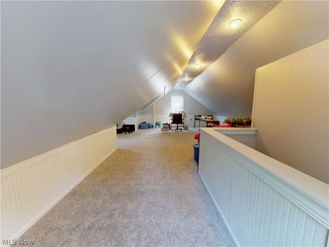 5972 Crossview Road Seven Hills OH 44131