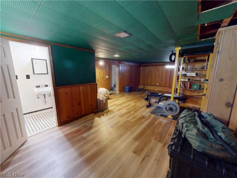 5972 Crossview Road Seven Hills OH 44131