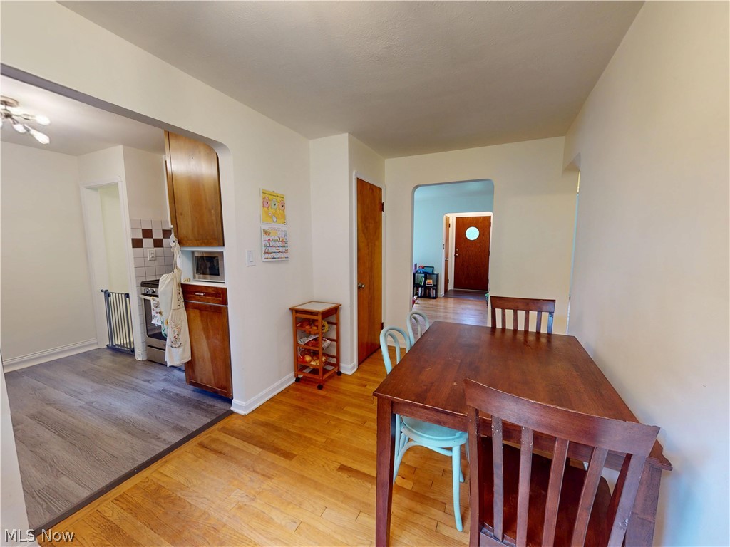 5972 Crossview Road Seven Hills OH 44131