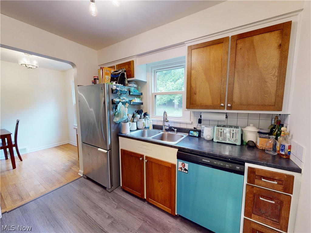 5972 Crossview Road Seven Hills OH 44131