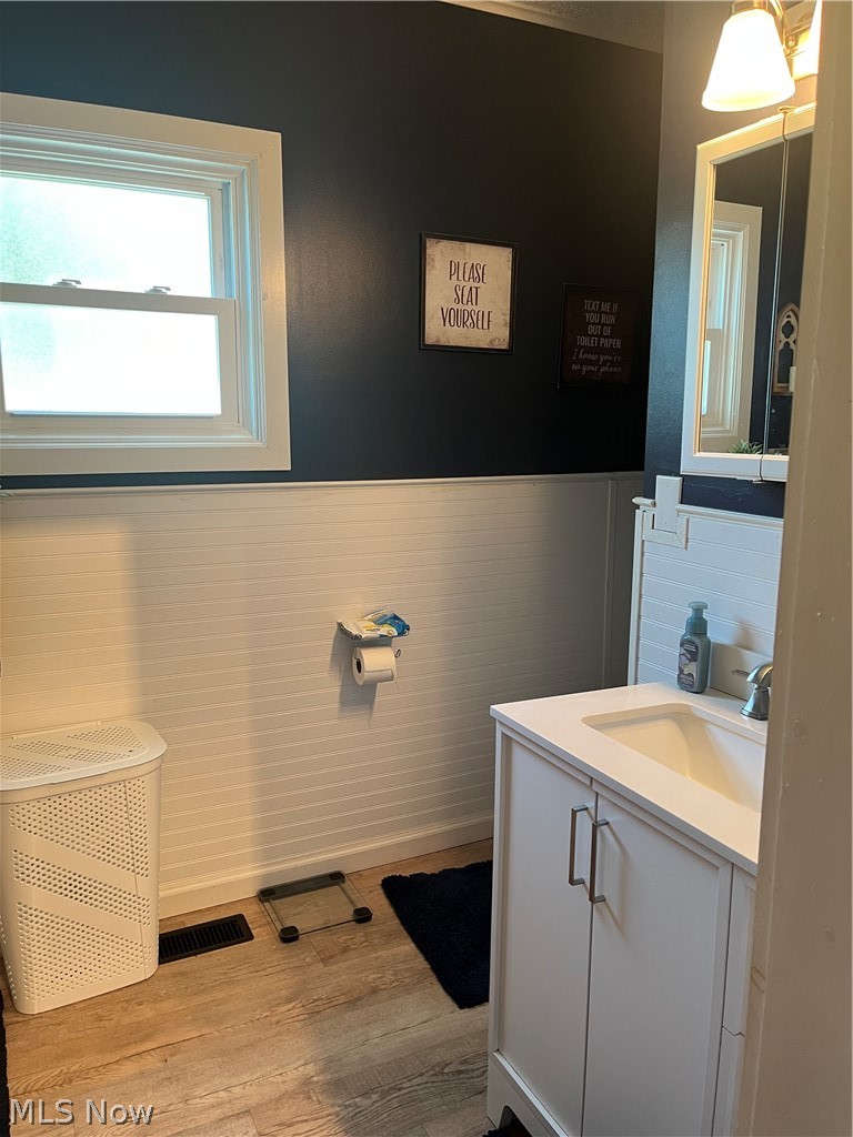 1124 E 17th Street Ashtabula OH 44004
