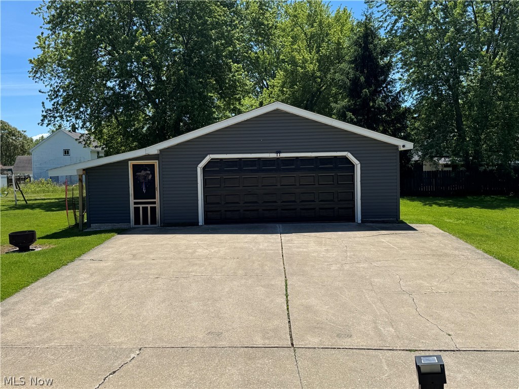 1124 E 17th Street Ashtabula OH 44004