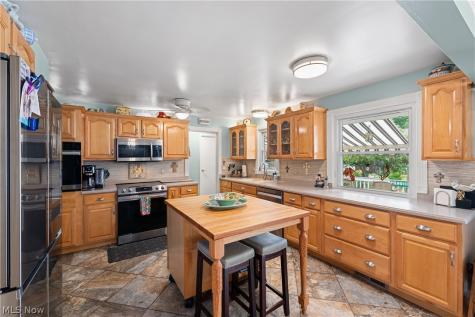3740 Higley Road Rocky River OH 44116