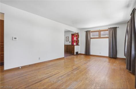 1852 6th Street Cuyahoga Falls OH 44221