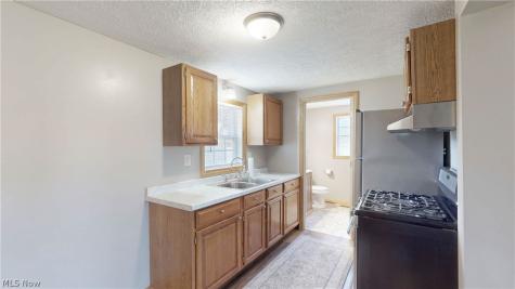 511 Stetler Avenue Akron OH 44312