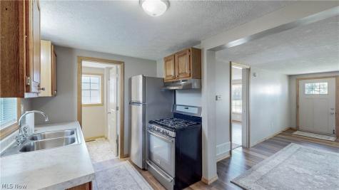 511 Stetler Avenue Akron OH 44312