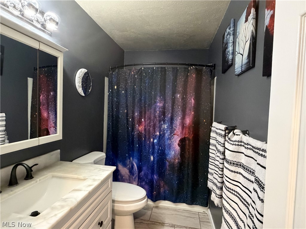 3318 Van Buren Drive Brunswick OH 44212
